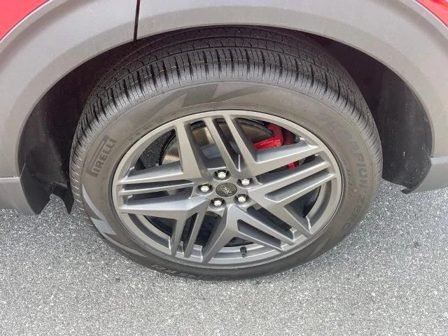 New 2026 Rapid Red Metallic Tinted Clearcoat Ford ST image 6