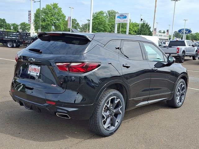 Certified Used 2022 Black Chevrolet RS image 6