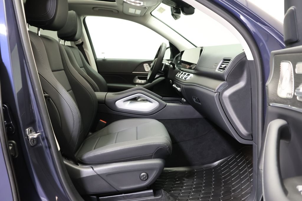 2026 Mercedes-Benz GLS Base - Photo 49