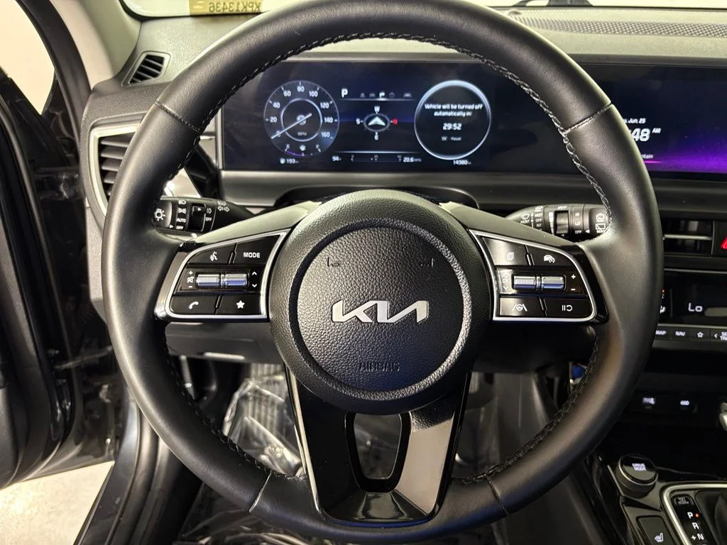 Used 2024 Gray Kia X-Line image 19
