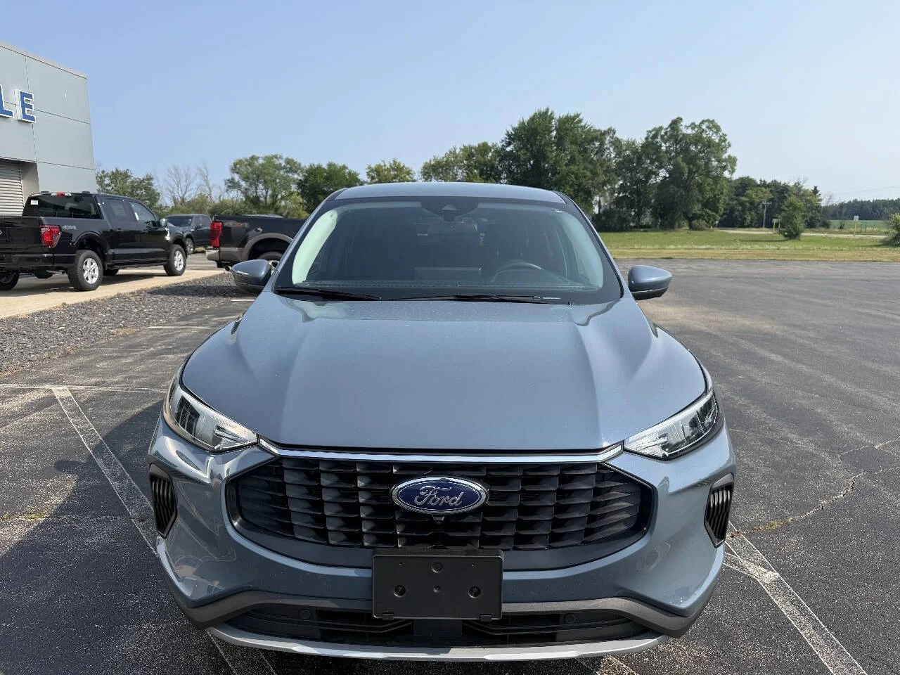 Used 2023 Atlas Blue Ford Active AWD 4dr SUV image 2