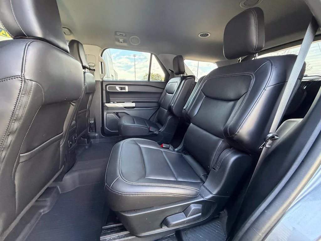 Used 2023 Gray Ford XLT image 21