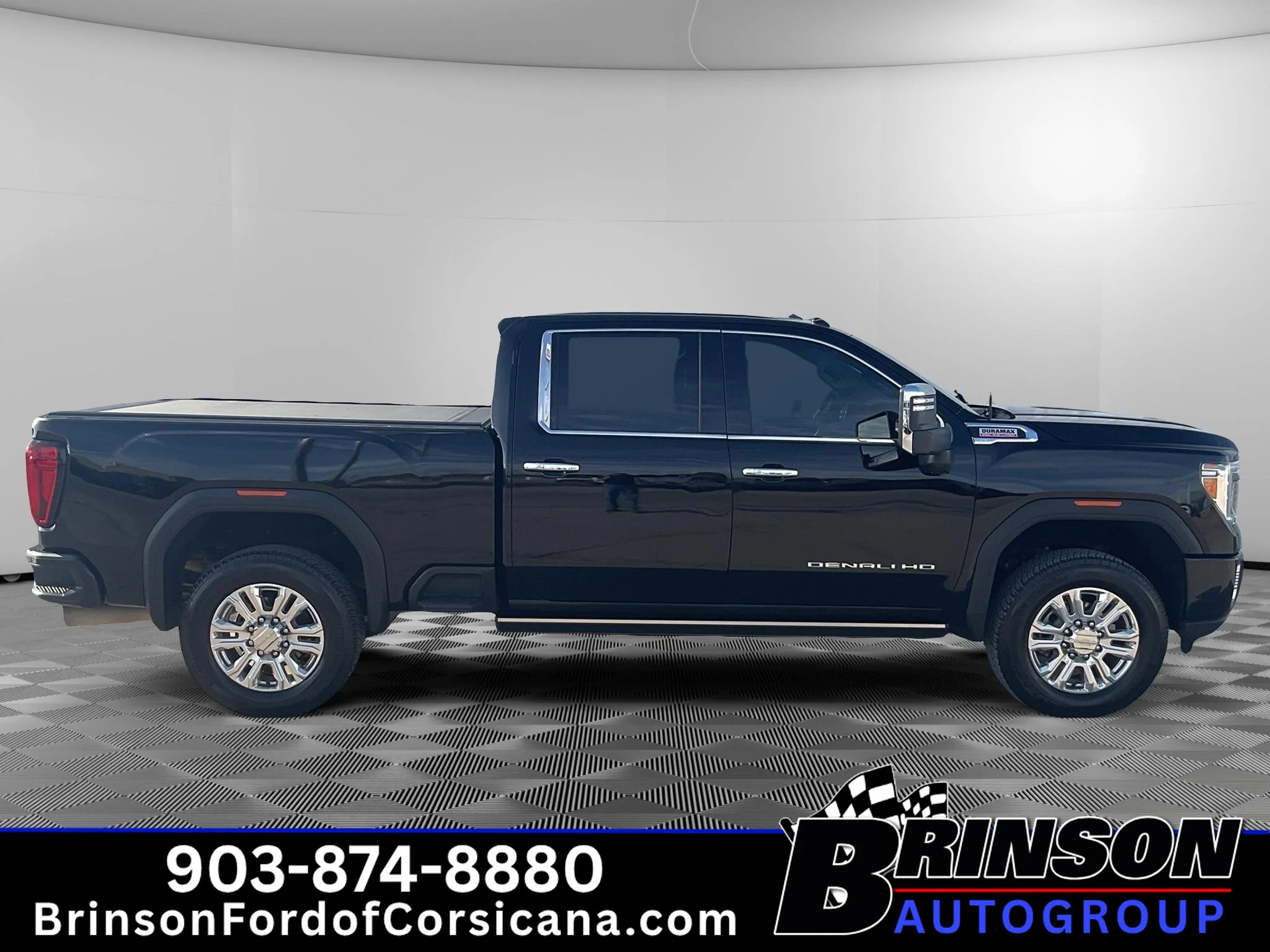 Used 2022 Onyx Black GMC Denali image 8