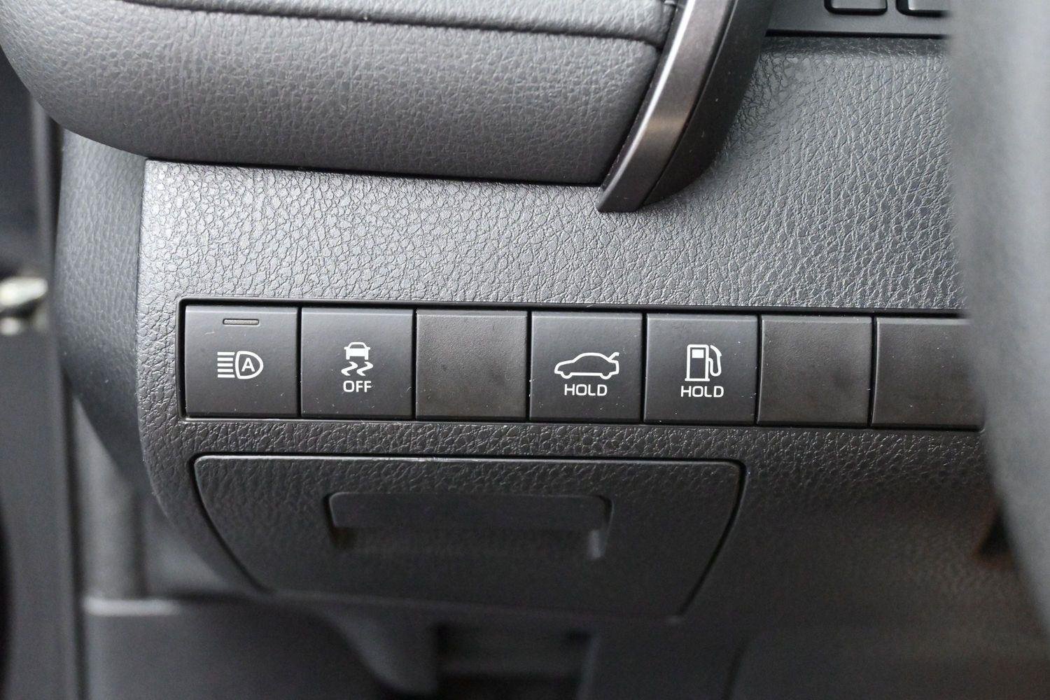Used 2022 Midnight Black Metallic Toyota LE image 25