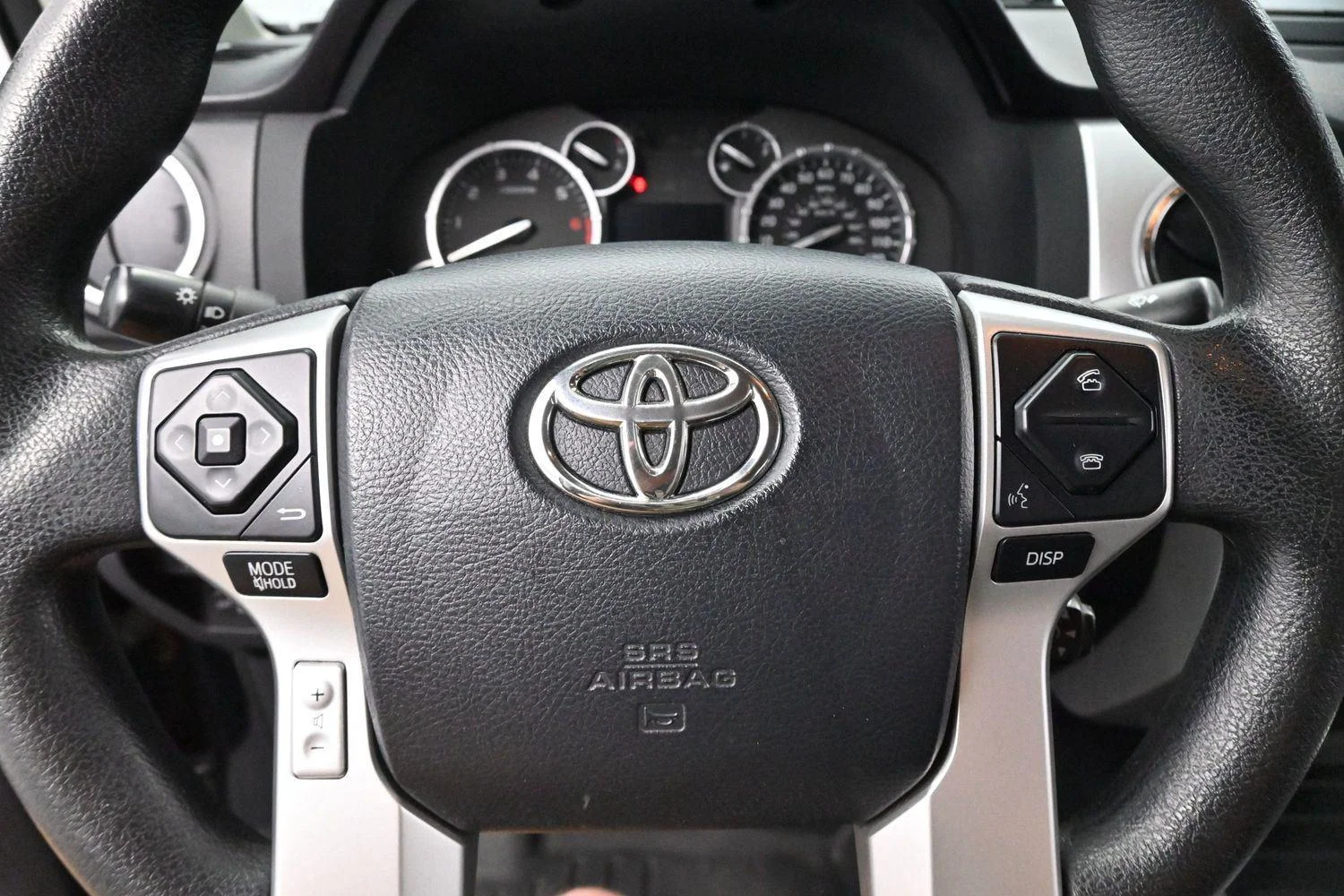 Used 2017 Black Toyota SR5 image 15