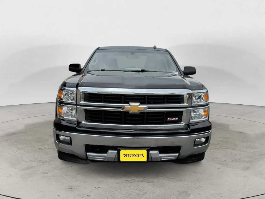 Used 2015 Black Chevrolet LT image 8