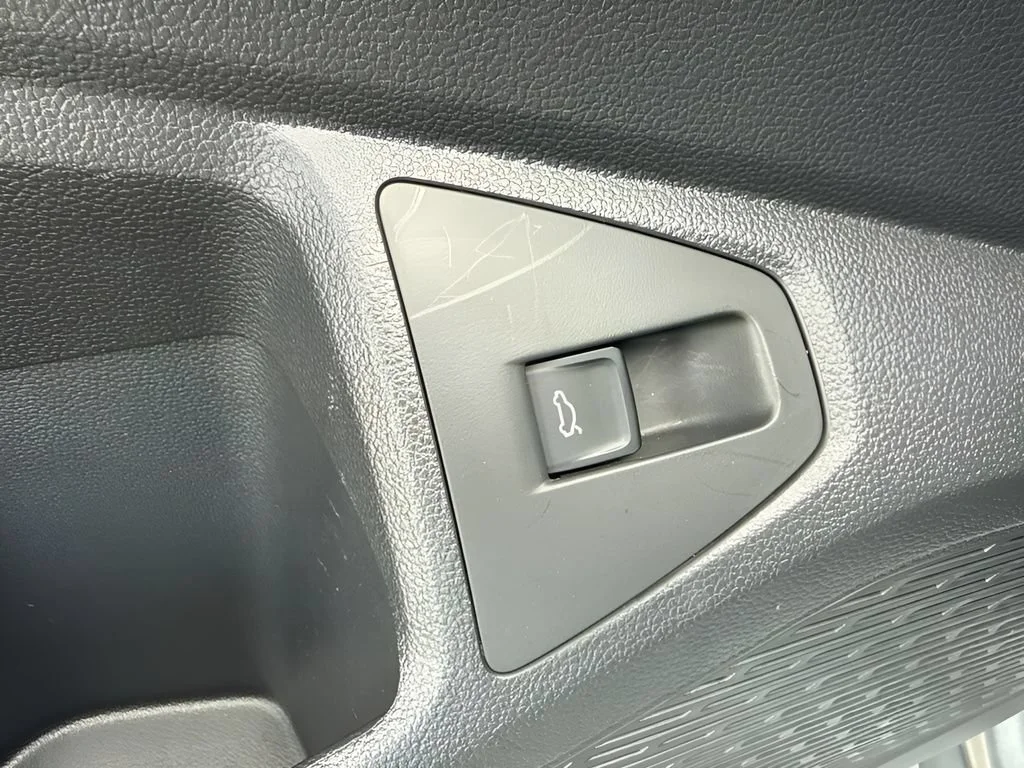 Used 2025 Charcoal Volkswagen Sport image 25