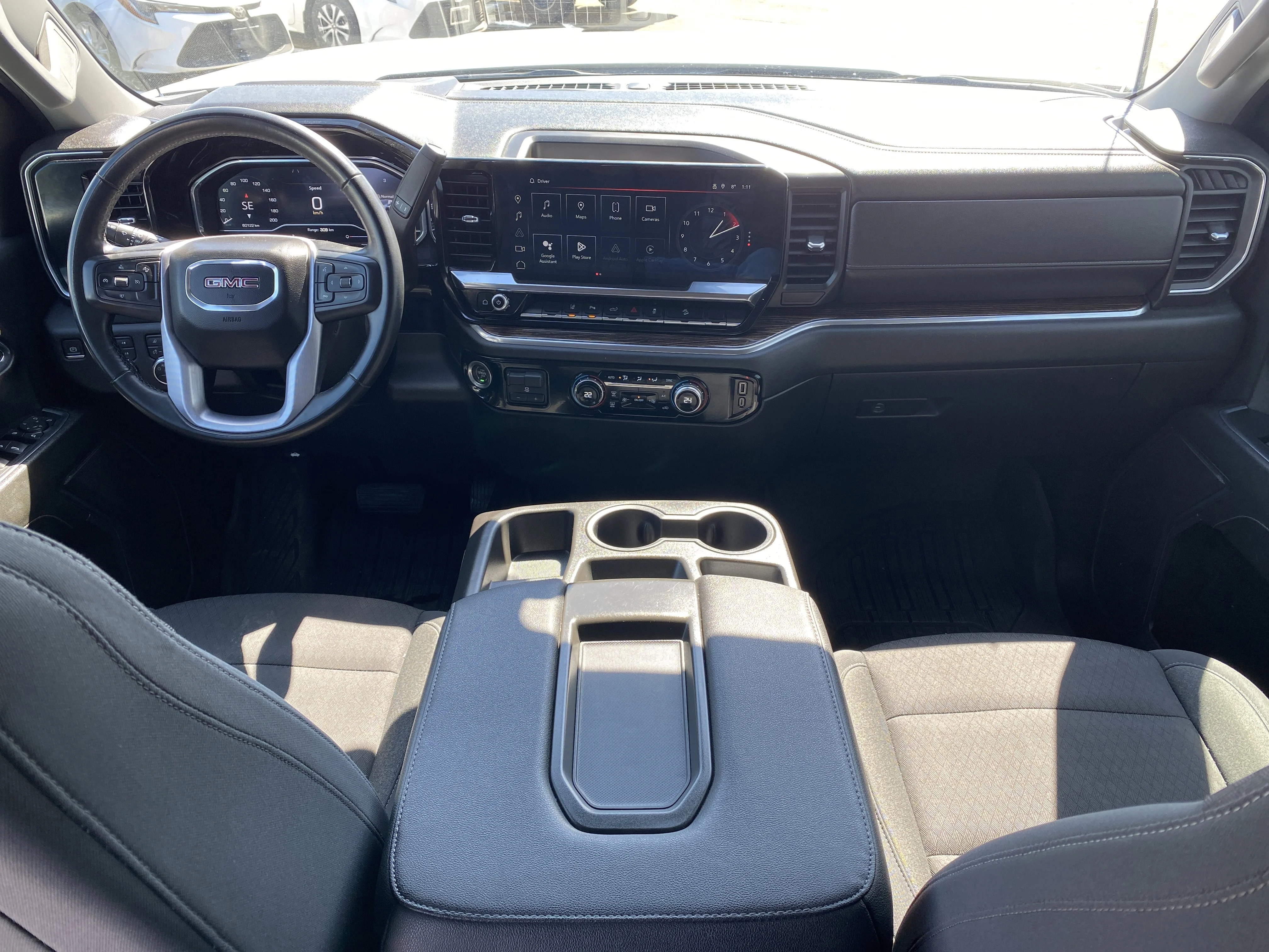 Used 2024 White GMC Crew Cab SLE image 10