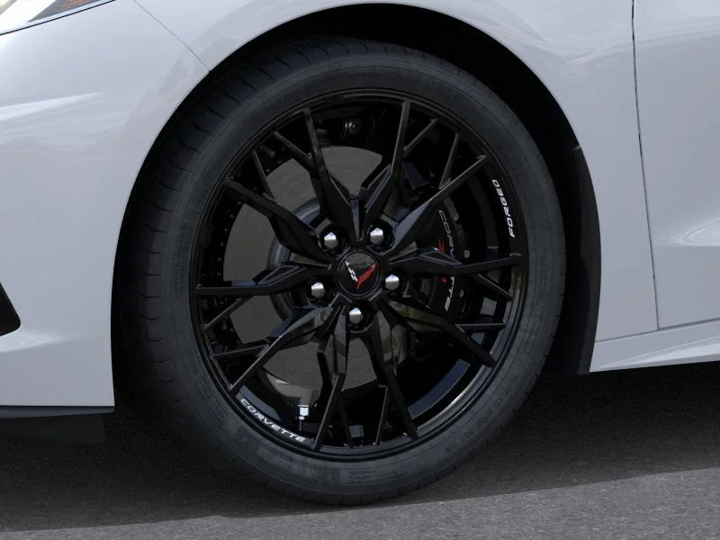 New 2027 Arctic White Chevrolet 2LT image 9
