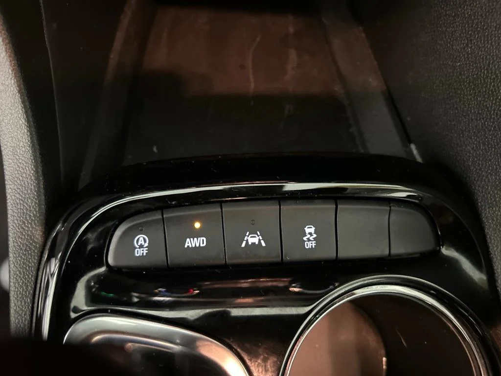 Used 2024 Ebony Twilight Metallic Buick Preferred image 24