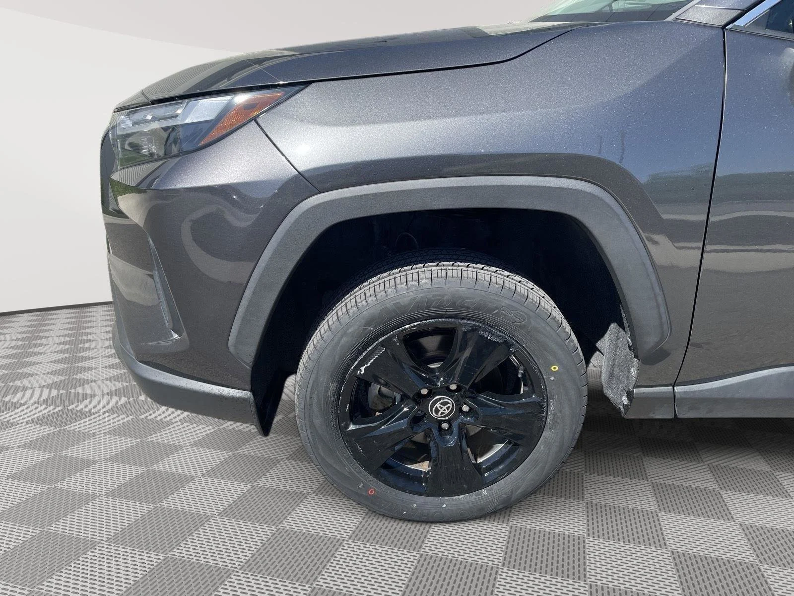Used 2022 Magnetic Gray Metallic Toyota XLE image 29