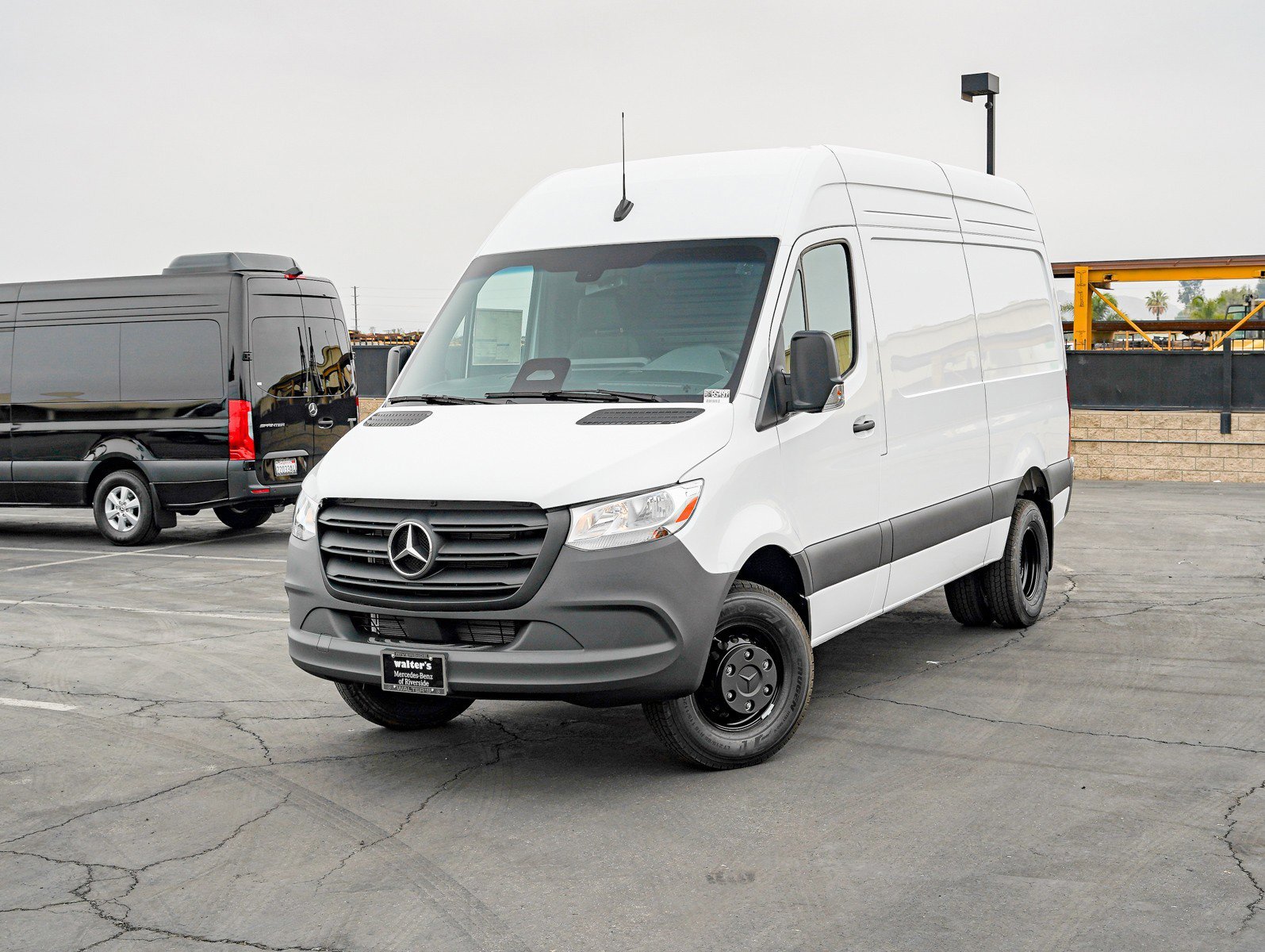2026 Mercedes-Benz Sprinter 3500XD 144 WB HO's photo
