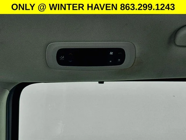 Used 2024 Silver Chrysler Touring L image 23