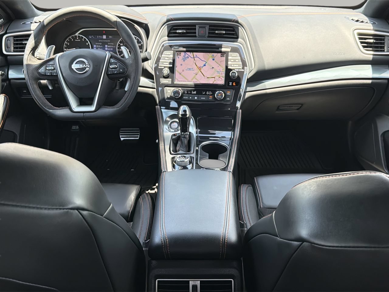 Used 2023 Pearl White Tricoat Nissan SR image 12