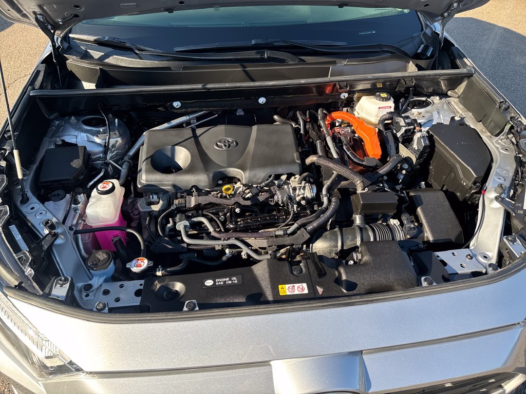 Used 2025 Silver Toyota XLE image 44