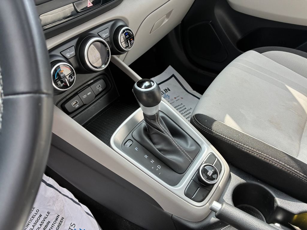 Certified Used 2025 Silver Hyundai SEL image 16