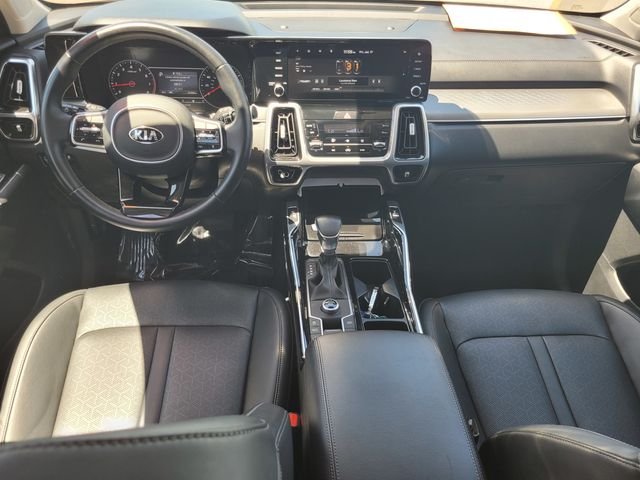 Used 2021 Beige Kia SX image 16