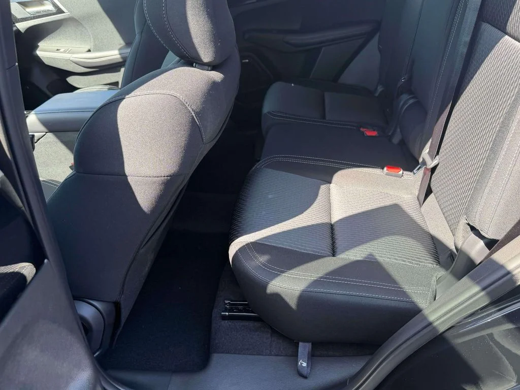 New 2026 Black Mitsubishi ES image 31