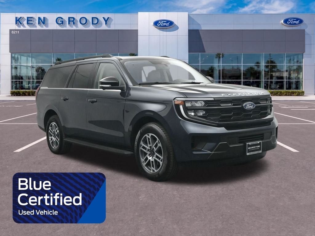 2025 Ford Expedition Active MAX's photo