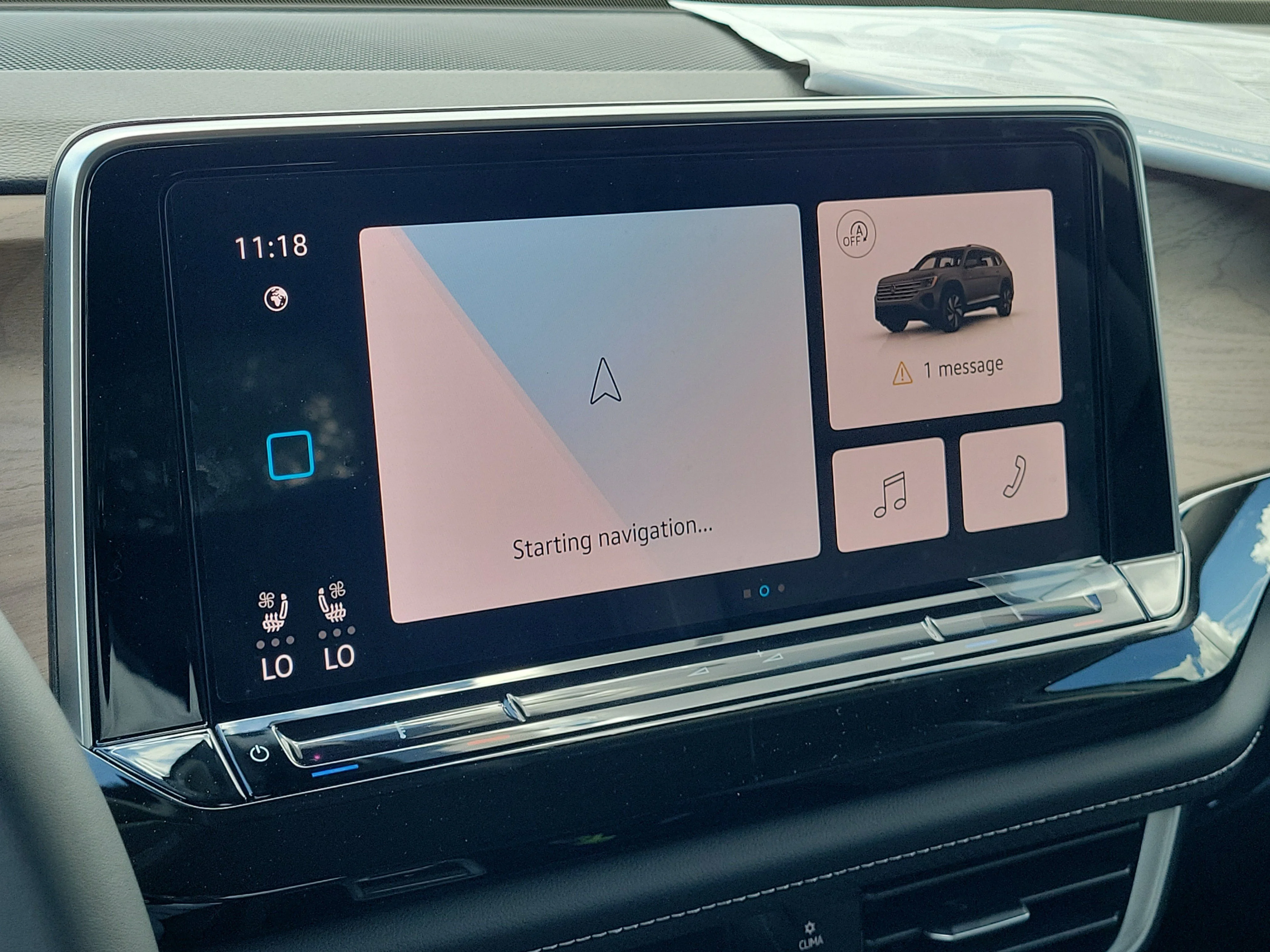 New 2026 White Volkswagen SE w/Technology image 24