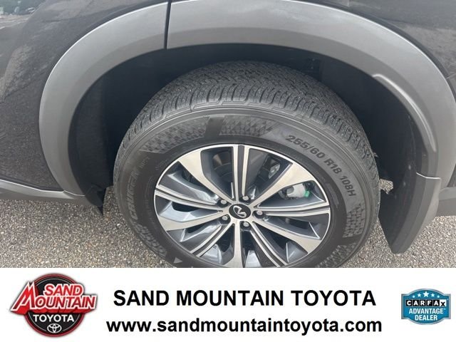 Used 2025 Black INFINITI PURE image 12