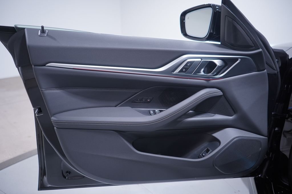 New 2026 Black Sapphire Metallic BMW xDrive40 image 10