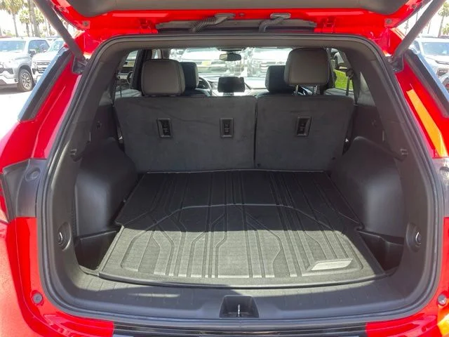 Used 2023 Red Chevrolet RS image 27