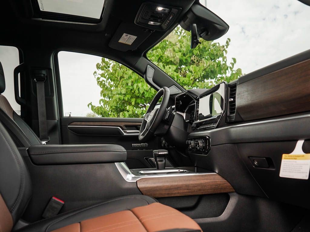 2026 Chevrolet Silverado 1500 High Country - Photo 8