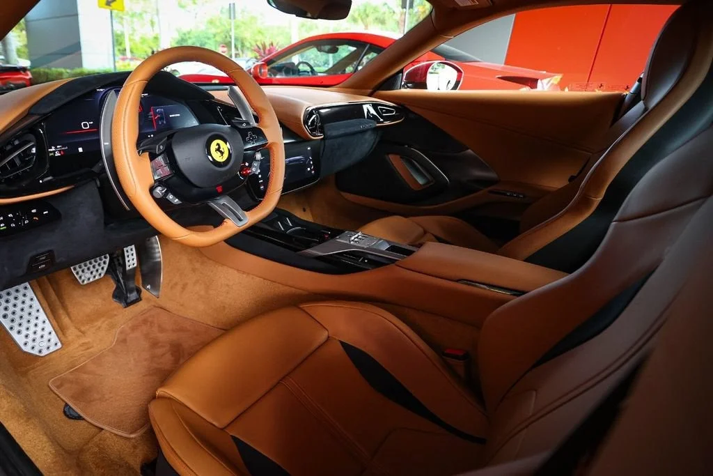 Certified Used 2025 Rosso Mugello Ferrari Base image 40