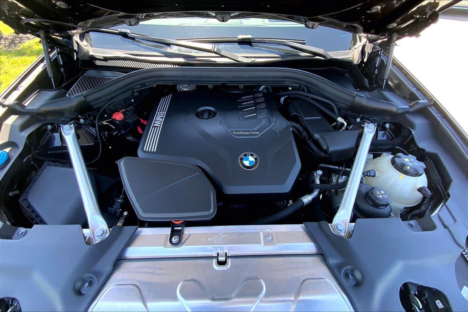 Used 2024 Dark Graphite Metallic BMW sDrive30i image 62
