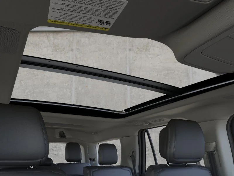 New 2026 Space Silver Metallic Ford Platinum® image 22