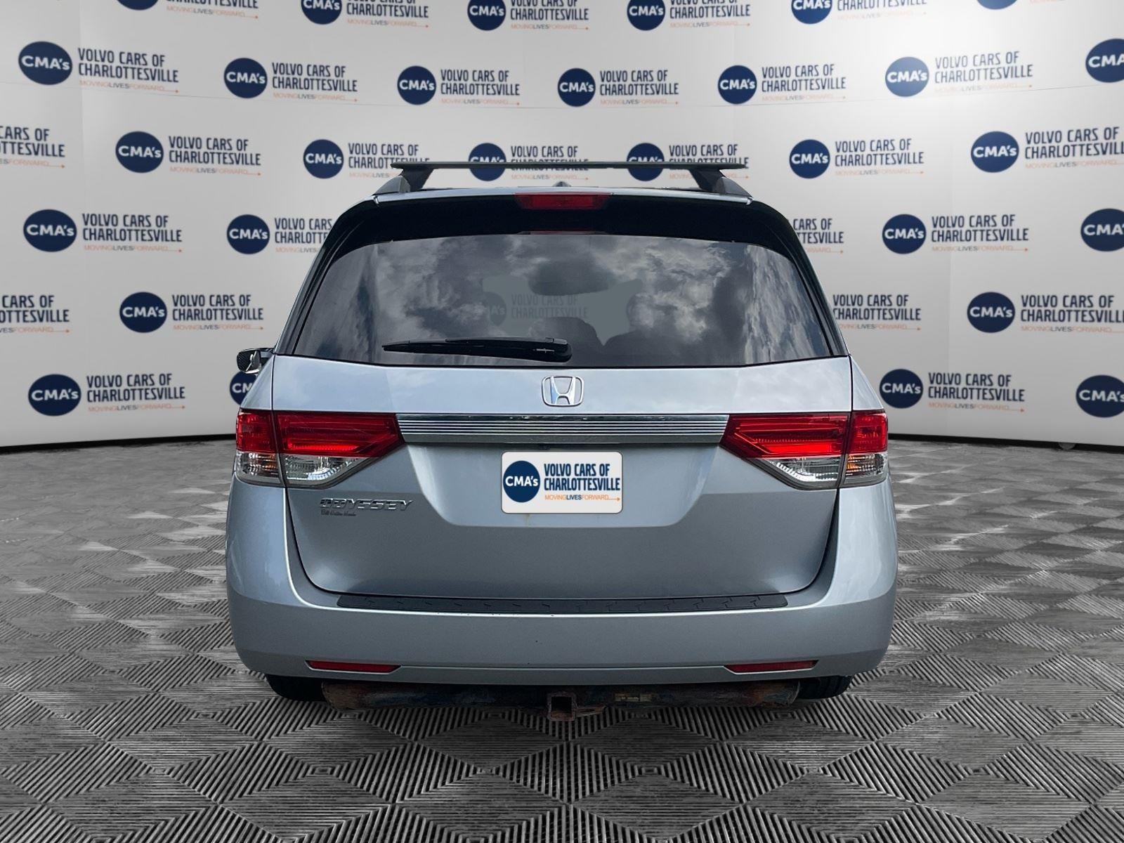 Used 2016 Lunar Silver Metallic Honda EX-L image 4