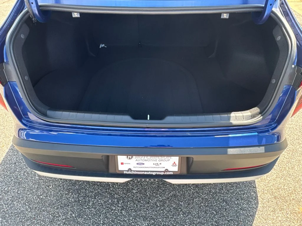 New 2026 Deep Sea Blue Kia LXS image 18
