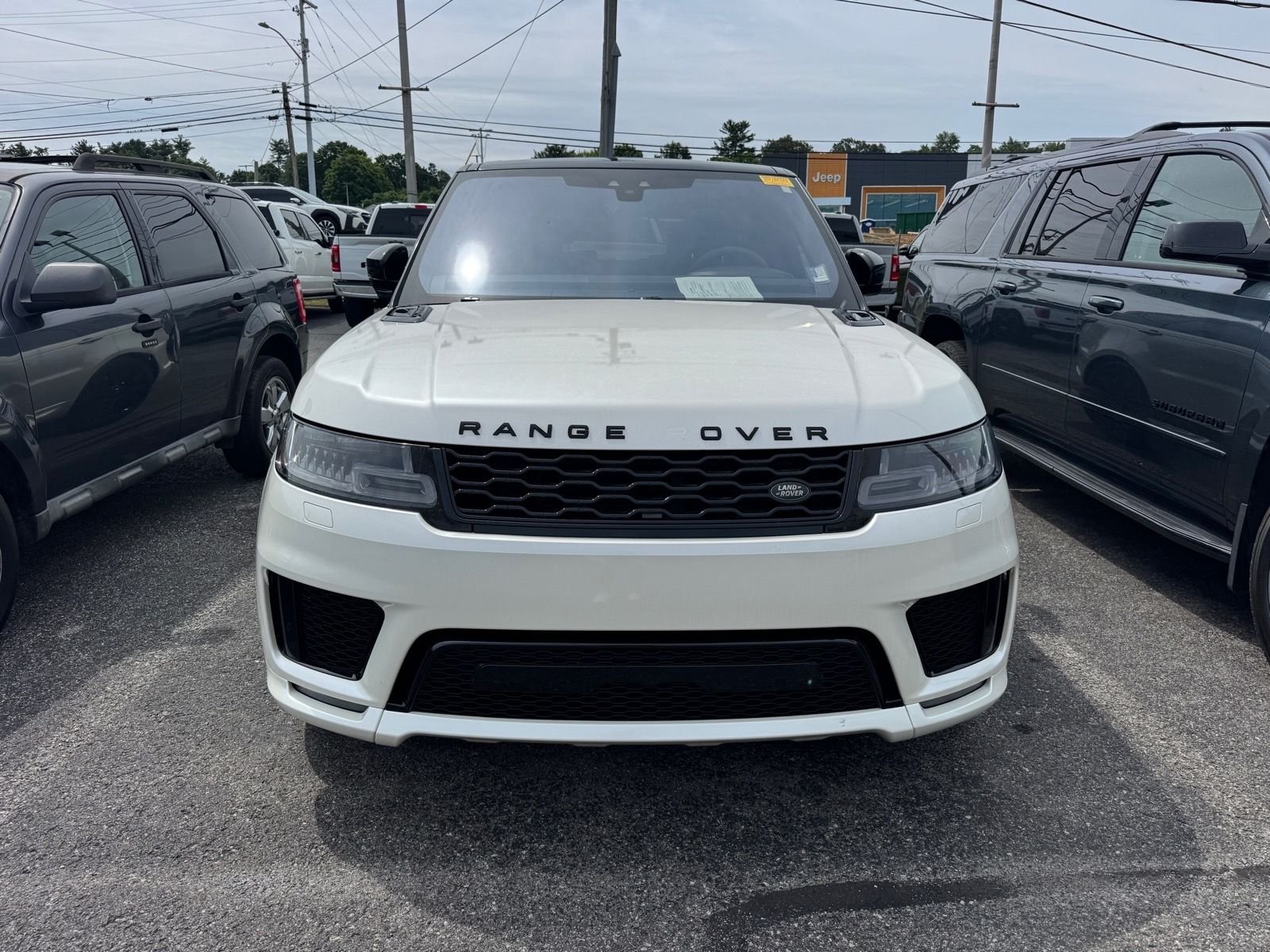 Used 2020  Land Rover HST image 2