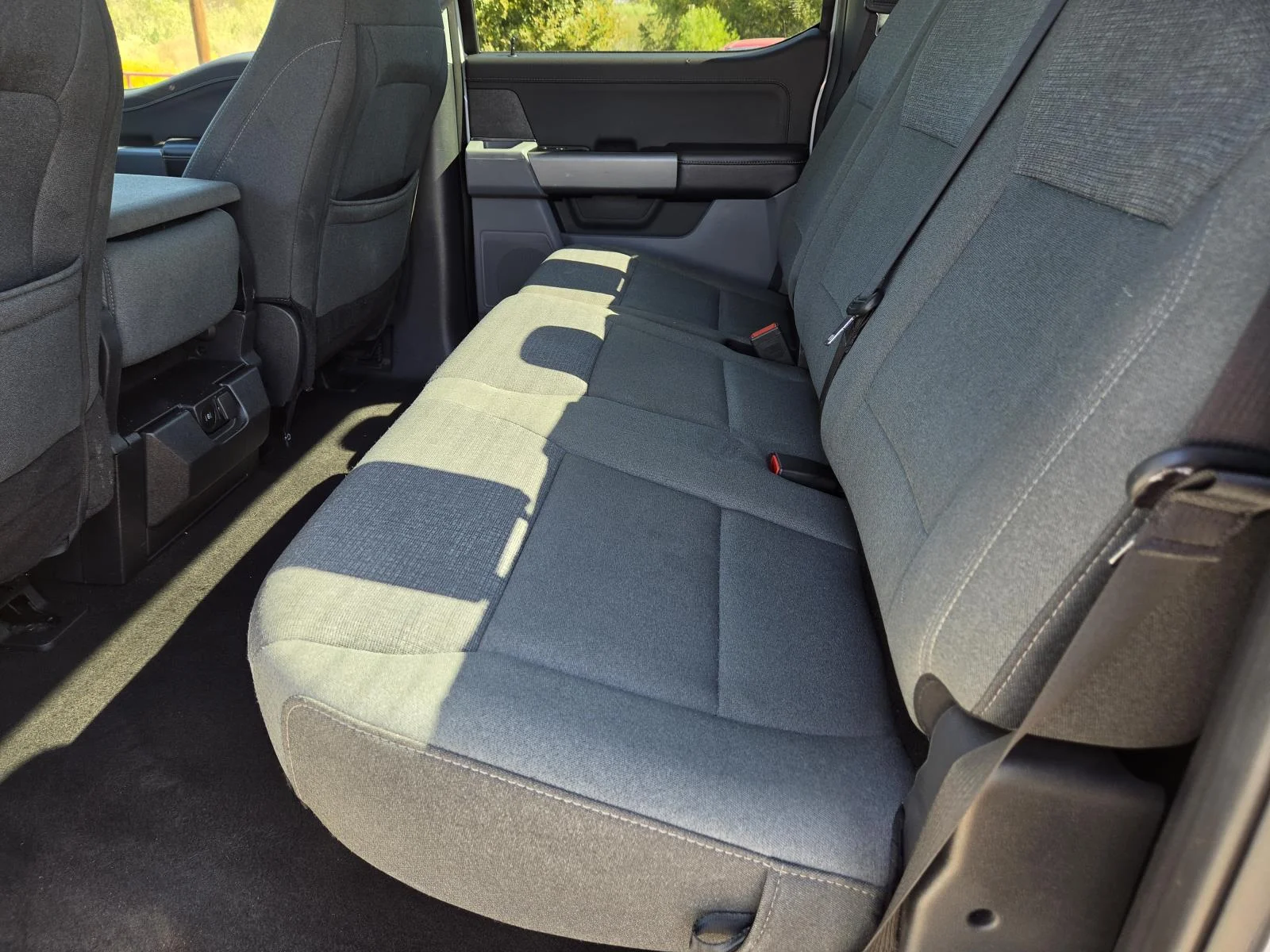 Used 2025 Oxford White Ford XLT 4WD SuperCrew 5.5