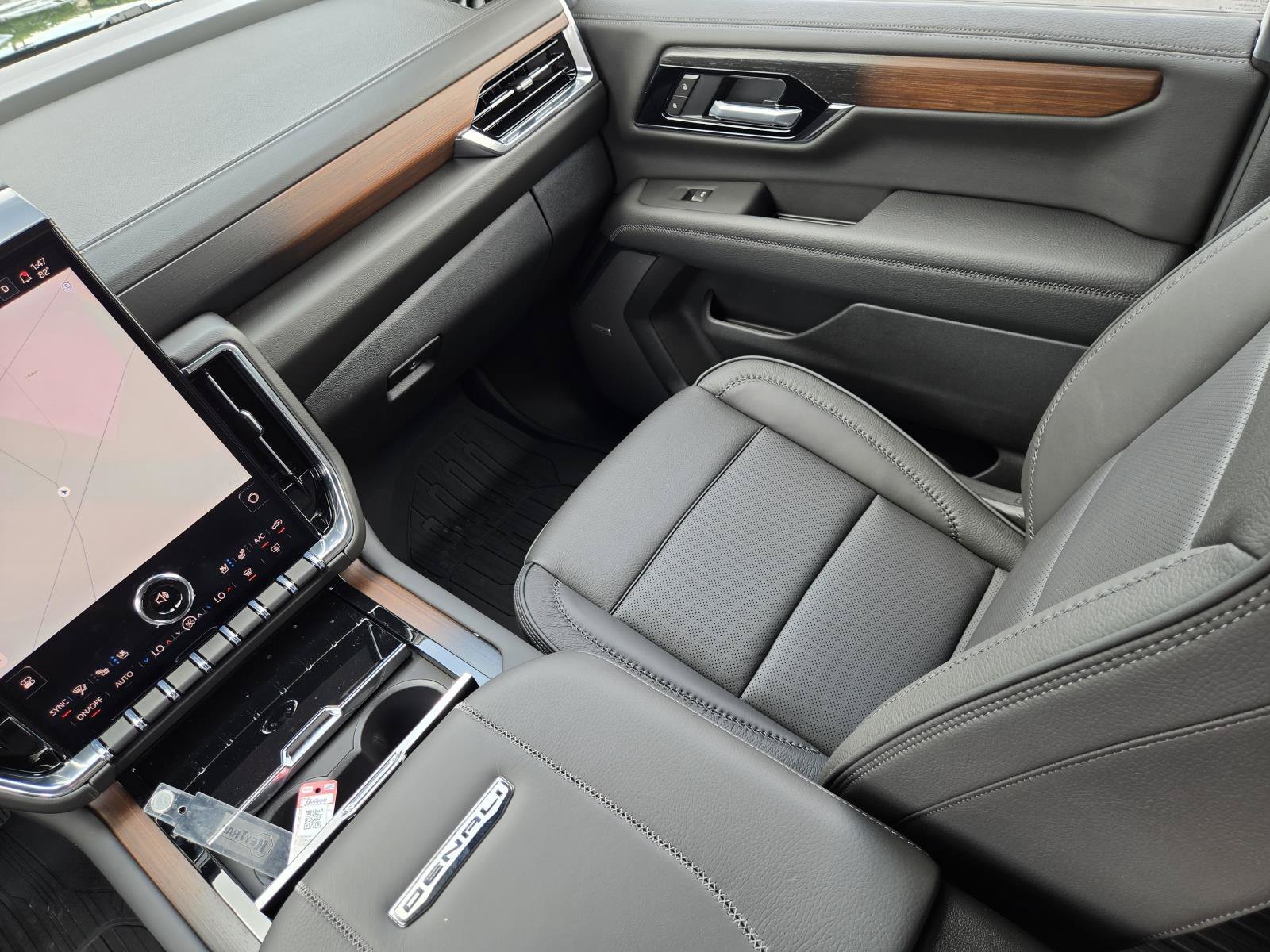 Used 2026 NOIR ONYX GMC Denali image 17