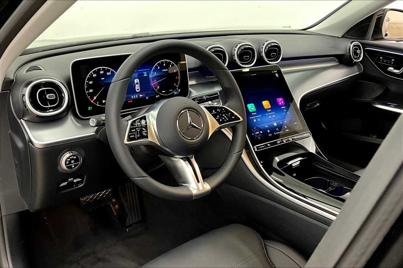 2025 Mercedes-Benz C-Class Sedan C 300 - Photo 8