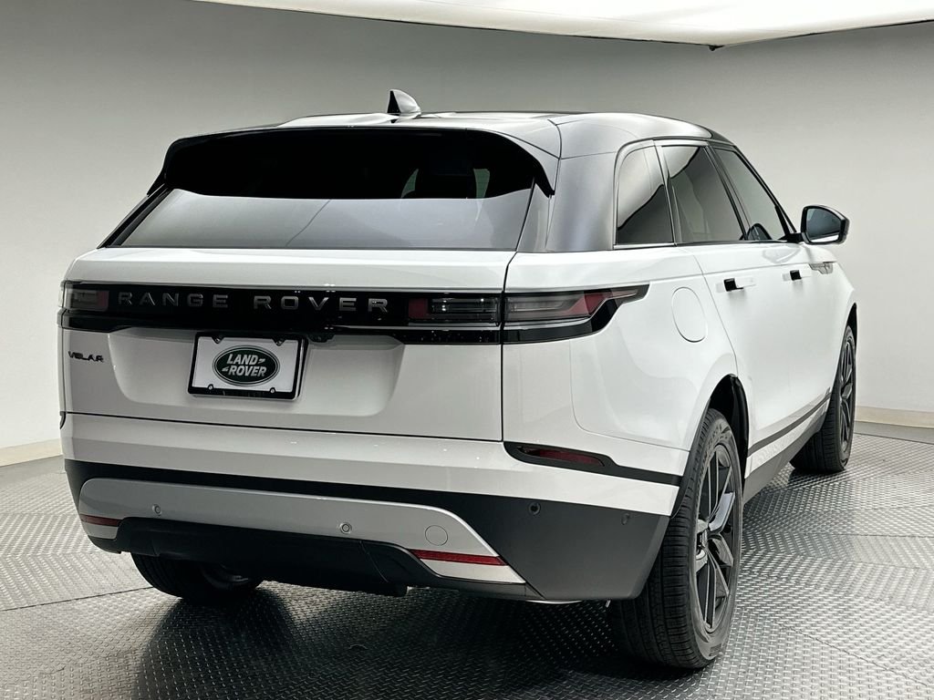 Used 2026  Land Rover S image 3