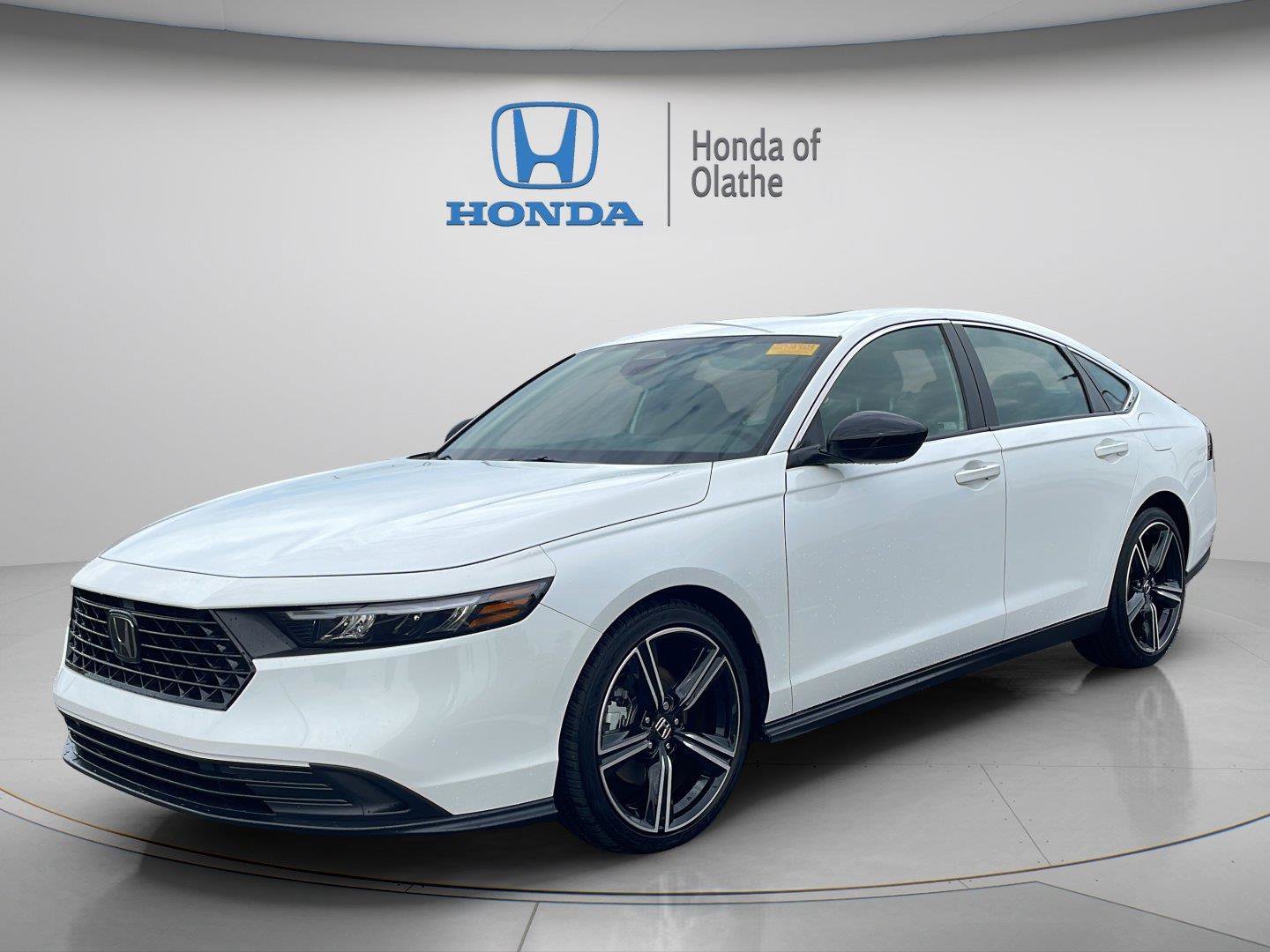 Certified Used 2024 Platinum White Pearl Honda HYBRID SPORT image 35