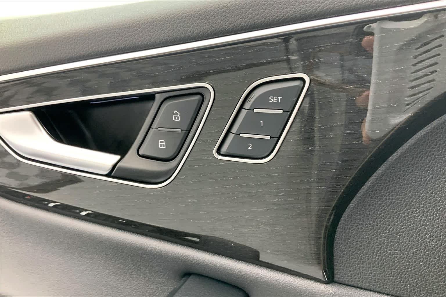 Used 2019 Samurai Gray Metallic Audi Premium Plus image 27
