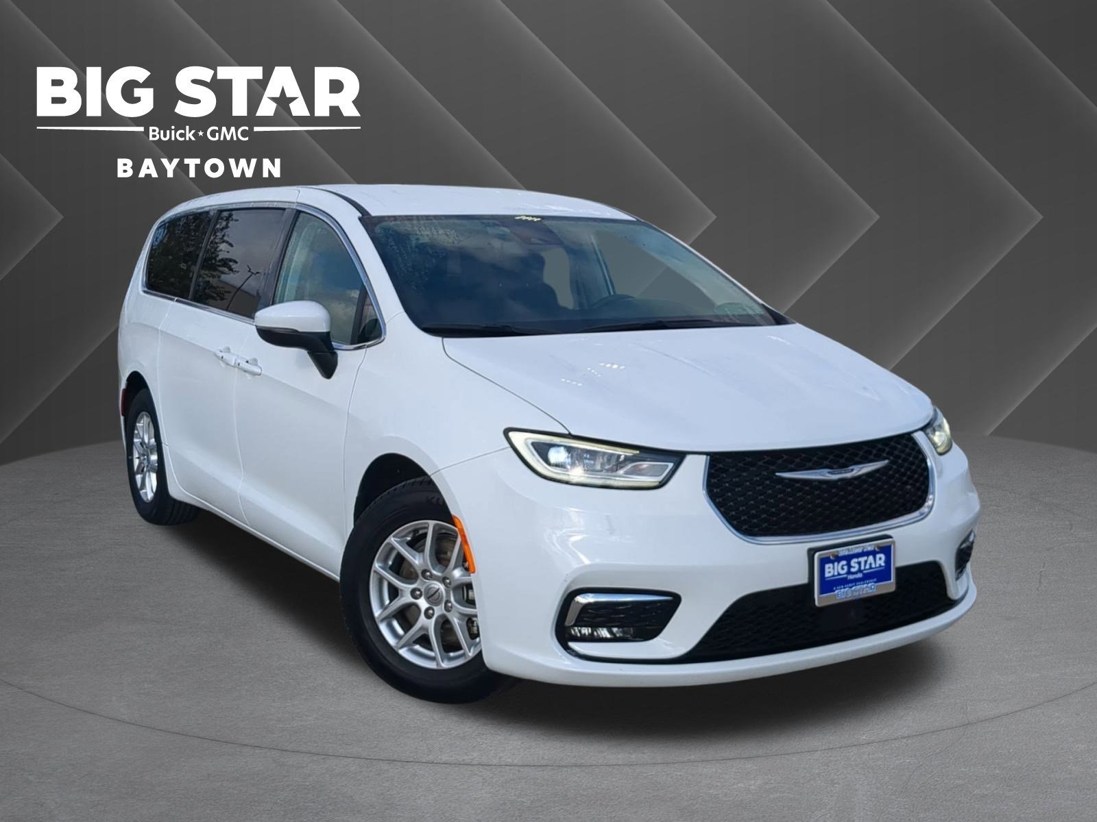 2023 Chrysler Pacifica Touring L