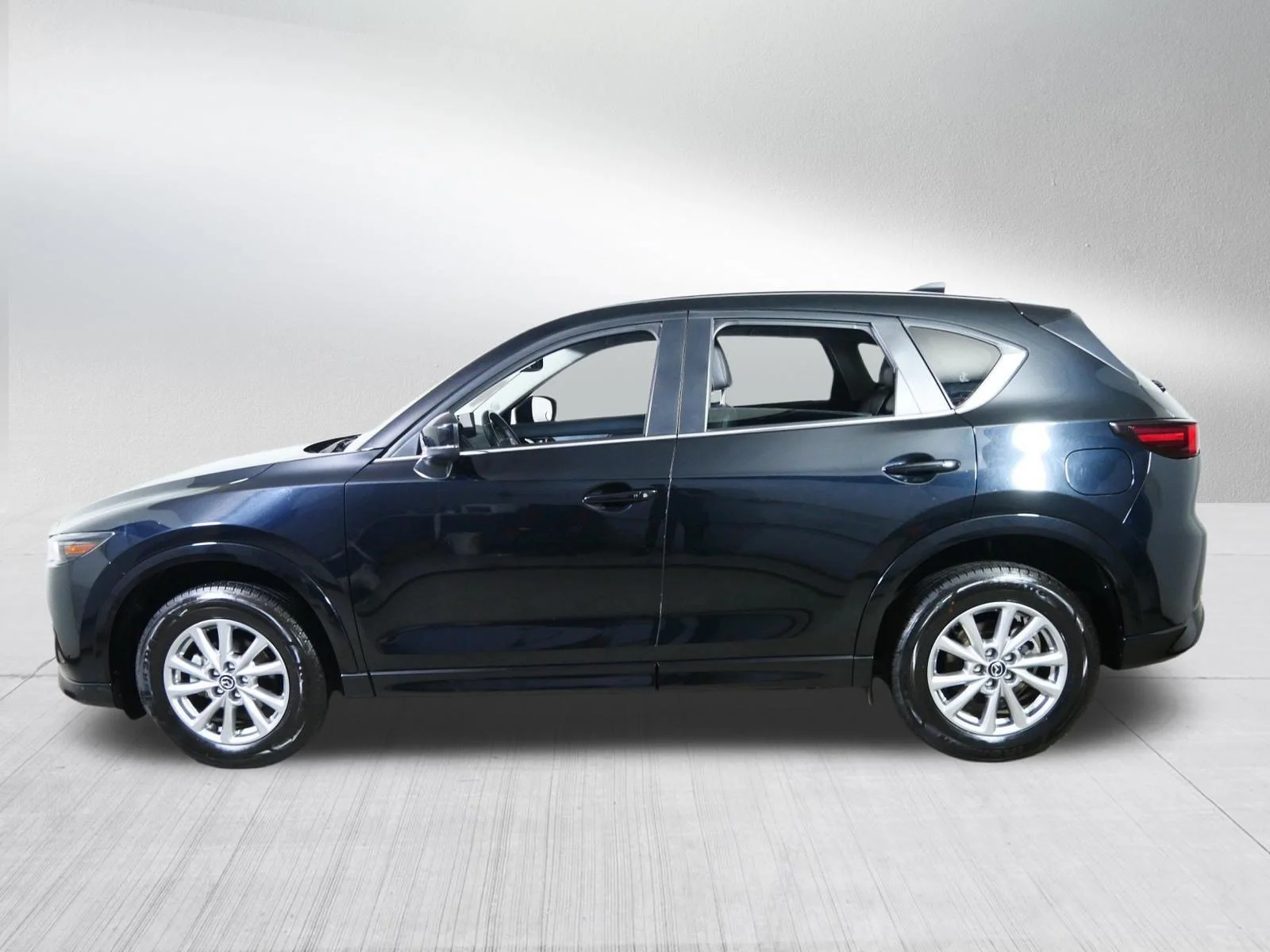 Used 2025 Jet Black Mica Mazda 2.5 S Preferred Package image 4