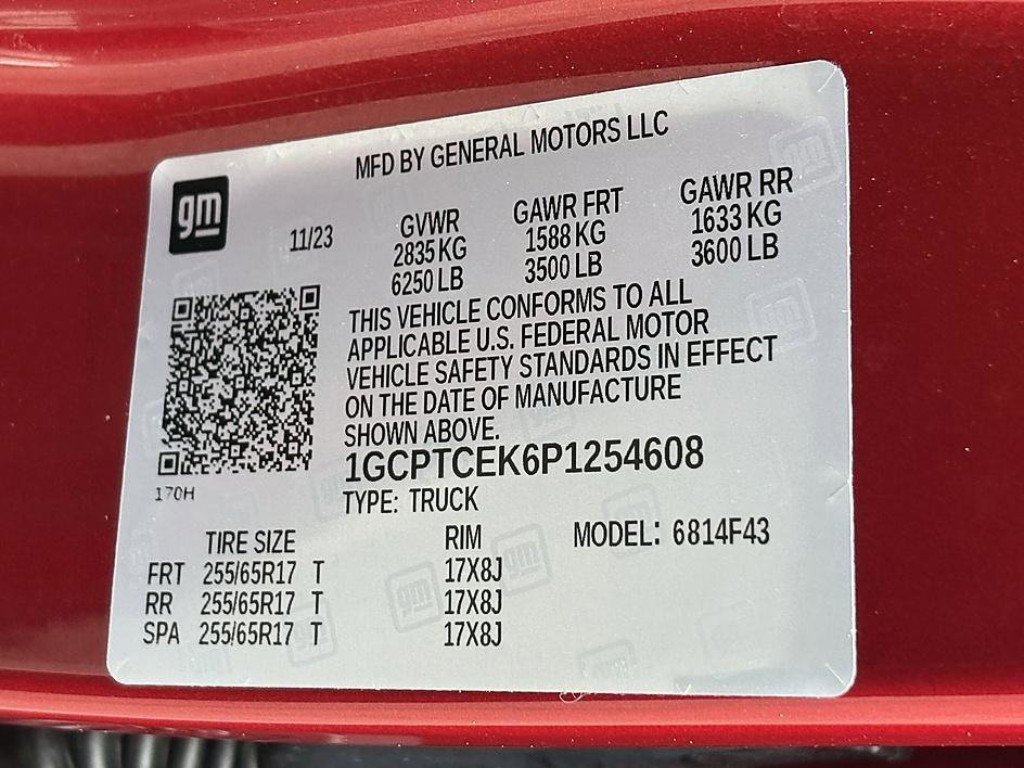 Used 2023 Radiant Red Tintcoat Chevrolet 4WD LT image 24