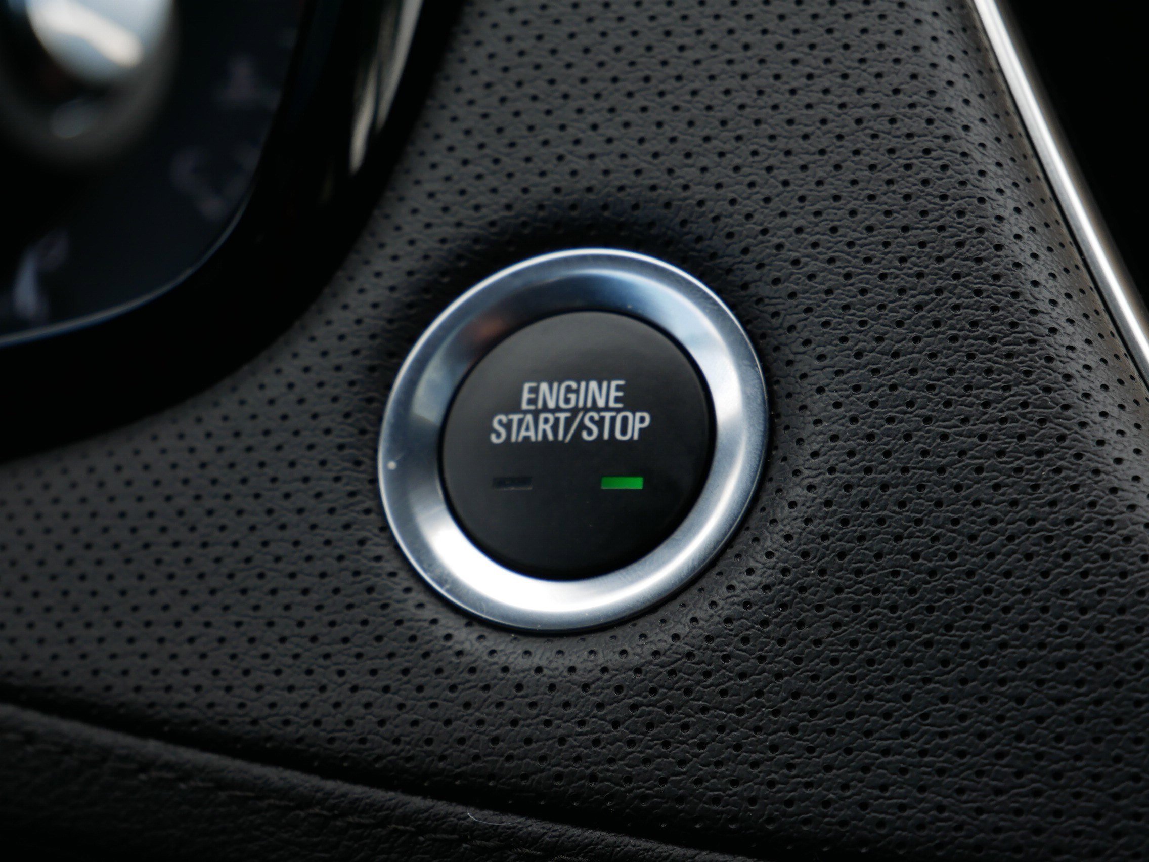 Used 2023 Wilder Metallic Cadillac Sport image 34