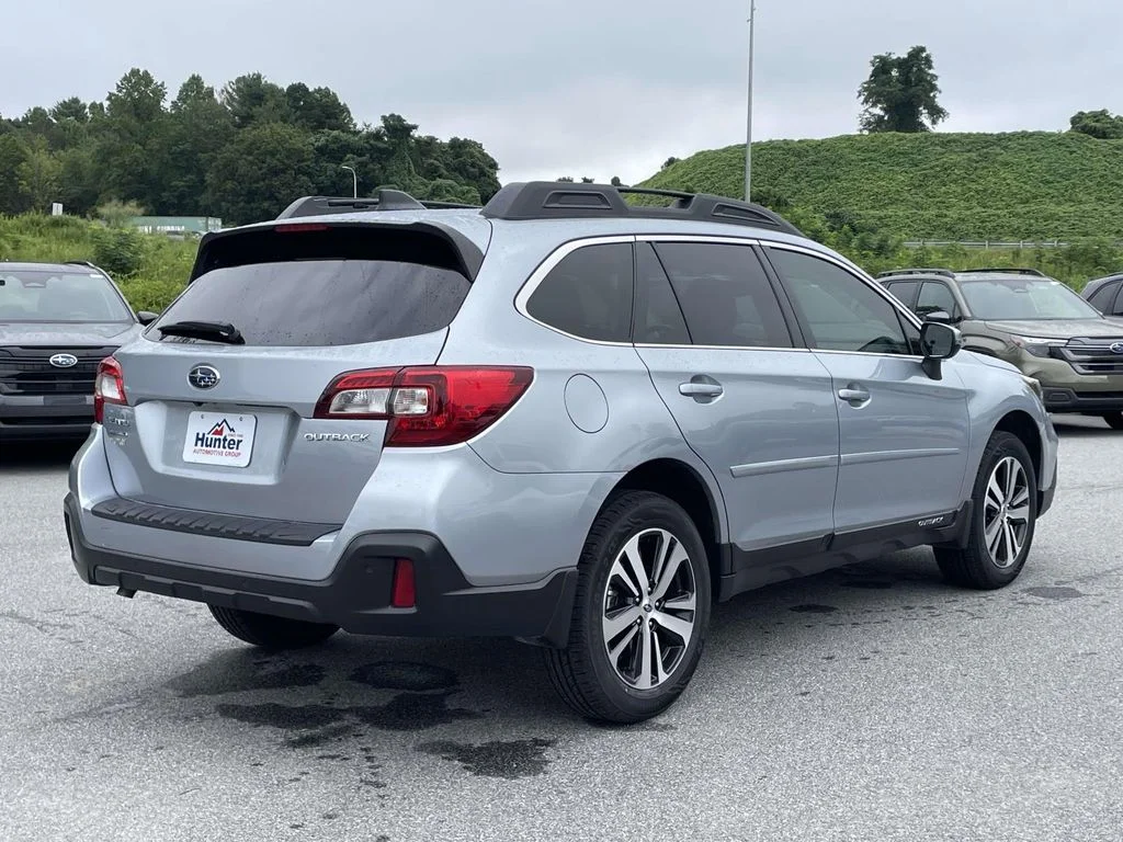 2018 Subaru Outback Limited - Photo 30
