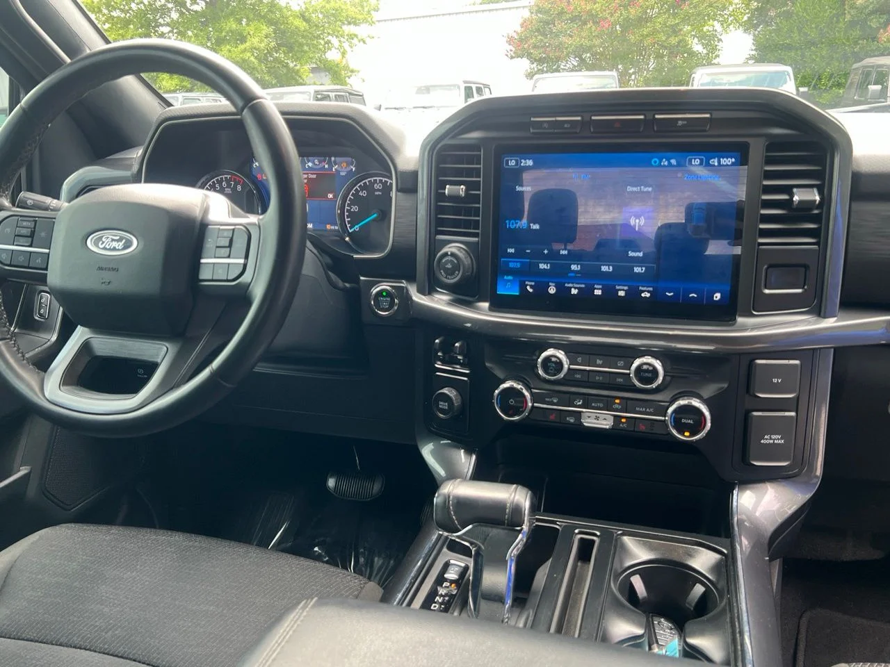 Used 2023 White Ford XLT image 22