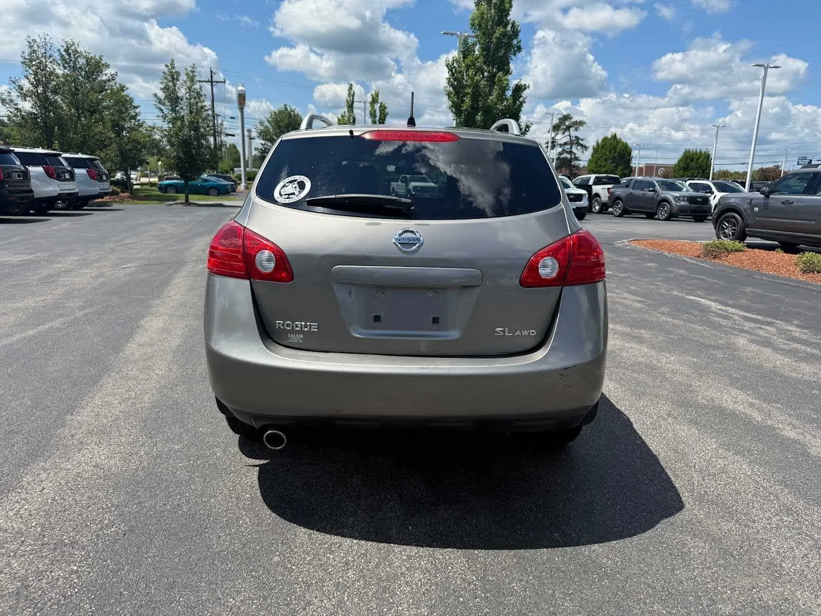 Used 2008 Silver Ice Metallic Nissan SL image 4