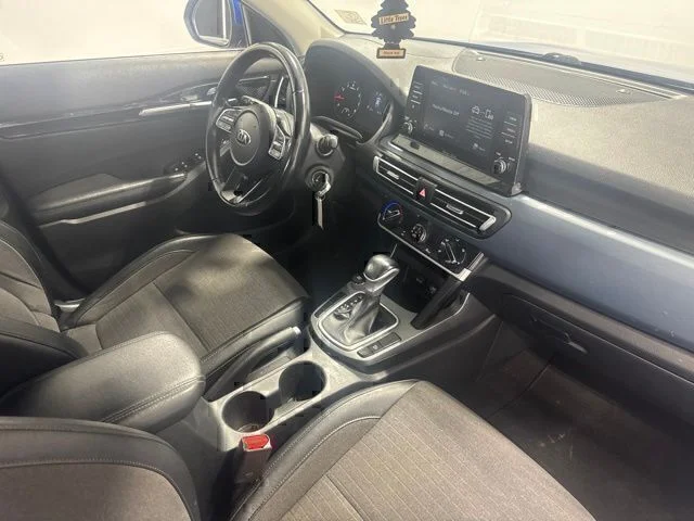 Used 2021 Blue Kia S image 23