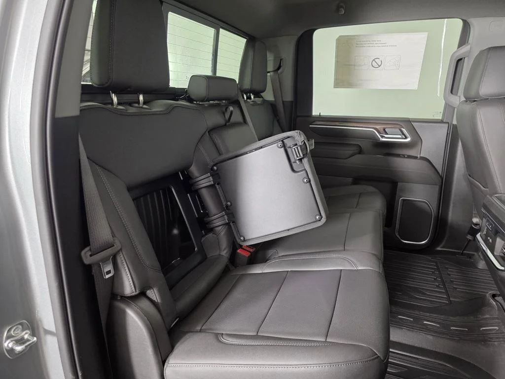 New 2026 Sterling Metallic GMC SLT image 19