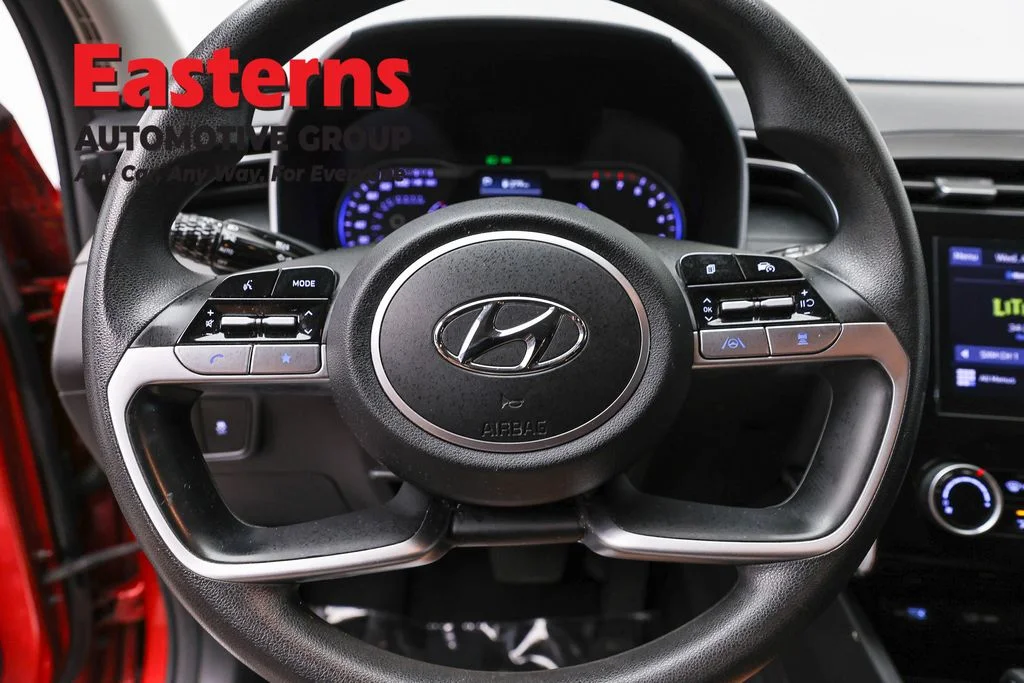 Used 2022 Red Hyundai SEL image 11